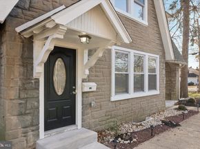 323 Derwyn Road, Drexel Hill PA 19026