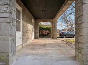 323 Derwyn Road, Drexel Hill PA 19026