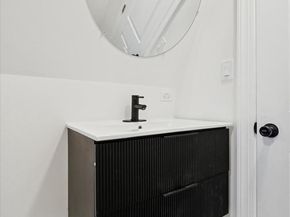 323 Derwyn Road, Drexel Hill PA 19026