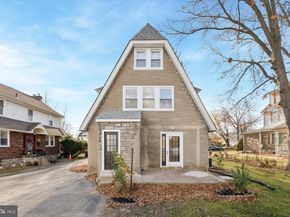 323 Derwyn Road, Drexel Hill PA 19026
