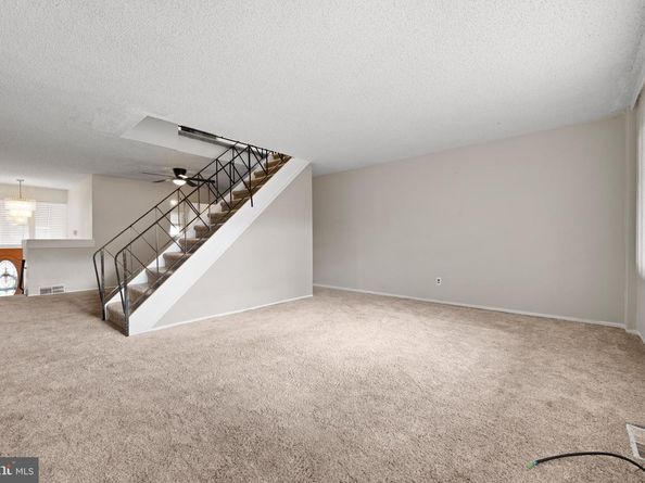 3566 Gloucester Lane, Philadelphia PA 19114