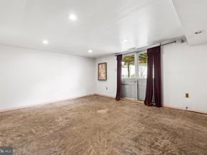 3566 Gloucester Lane, Philadelphia PA 19114