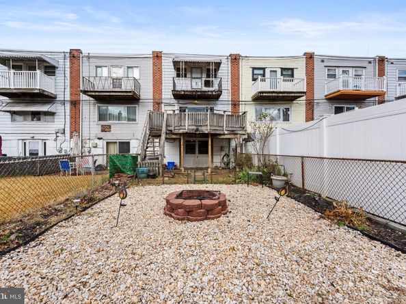 3566 Gloucester Lane, Philadelphia PA 19114