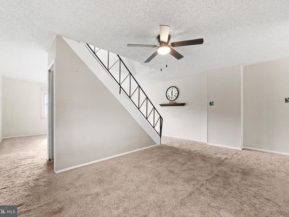 3566 Gloucester Lane, Philadelphia PA 19114