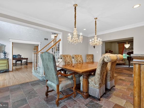 57 Cropwell Lane, Holland PA 18966