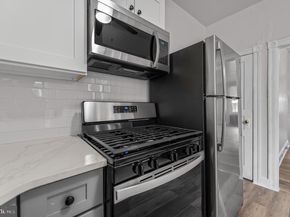 5328 Hedge Street, Philadelphia PA 19124