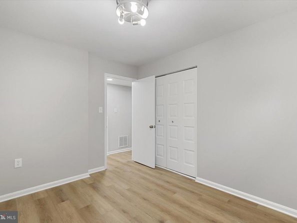 2694 Centennial Court 54, Alexandria VA 22311