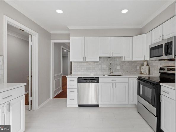 2694 Centennial Court 54, Alexandria VA 22311