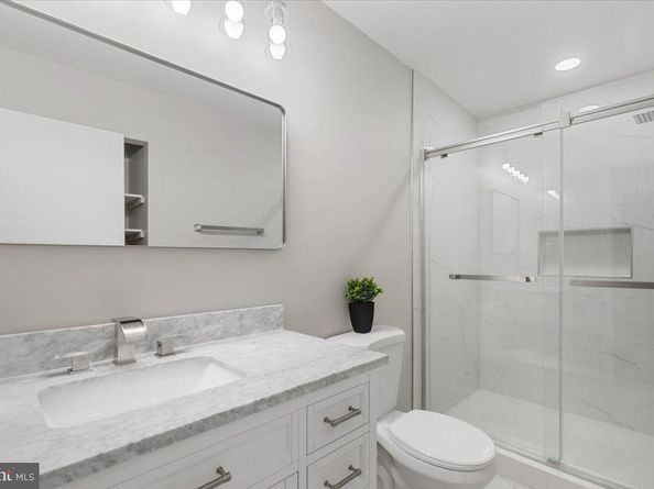 2694 Centennial Court 54, Alexandria VA 22311