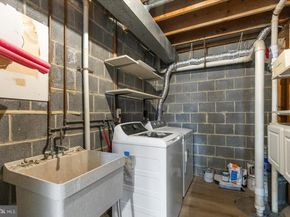 2694 Centennial Court 54, Alexandria VA 22311