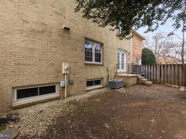 2694 Centennial Court 54, Alexandria VA 22311