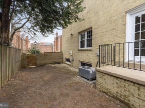 2694 Centennial Court 54, Alexandria VA 22311