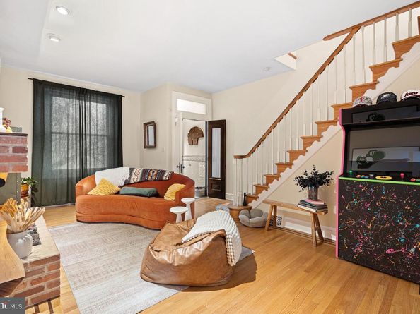 2629 Aspen Street, Philadelphia PA 19130