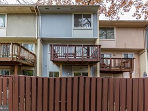 2394 Southgate Square, Reston VA 20191