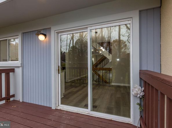 2394 Southgate Square, Reston VA 20191