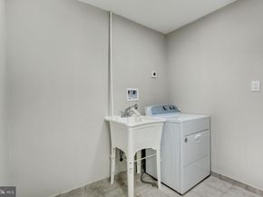 2394 Southgate Square, Reston VA 20191