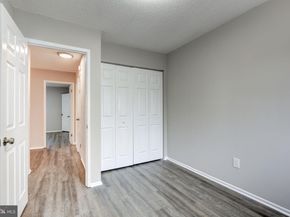 2394 Southgate Square, Reston VA 20191