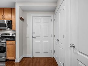 1111 Oronoco Street 326, Alexandria VA 22314