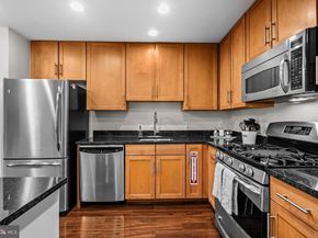 1111 Oronoco Street 326, Alexandria VA 22314