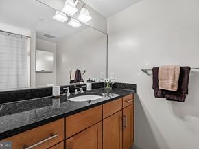 1111 Oronoco Street 326, Alexandria VA 22314