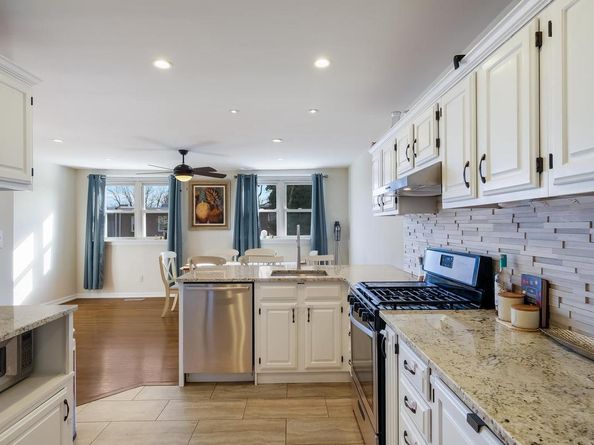 3637 E Crown Avenue, Philadelphia PA 19114