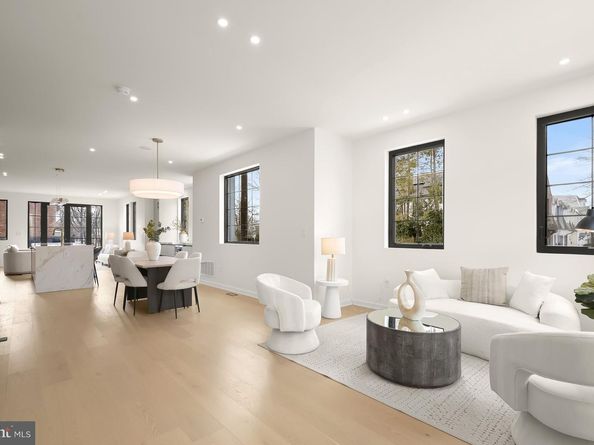 3554 T Street NW, Washington DC 20007