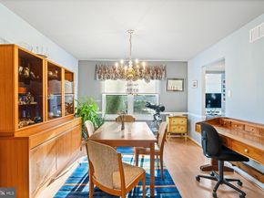 29 Tree Bark Lane, Southampton PA 18966