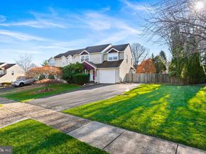 29 Tree Bark Lane, Southampton PA 18966