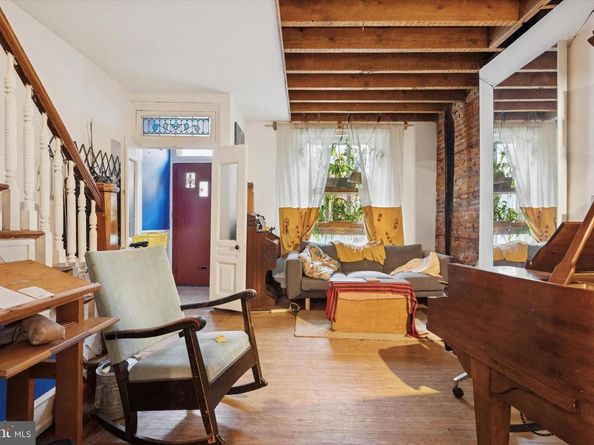 1608 N Dover Street, Philadelphia PA 19121