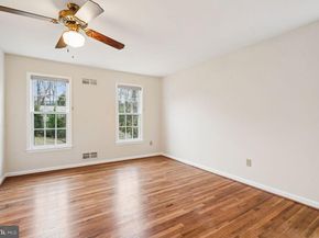 8020 Lakenheath Way, Potomac MD 20854