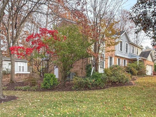 510 Fairfax Lane, Herndon VA 20170