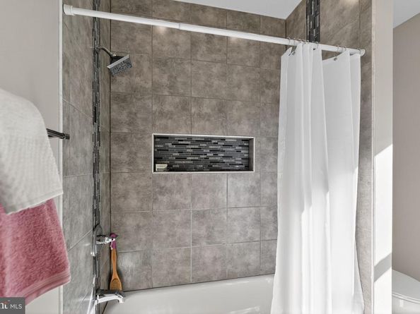 5335 Wakefield Street, Philadelphia PA 19144