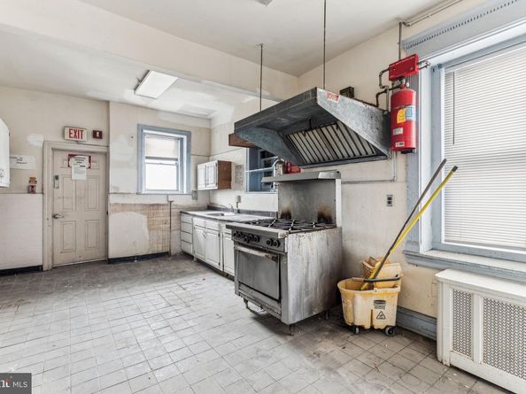 701 N 63rd Street, Philadelphia PA 19151