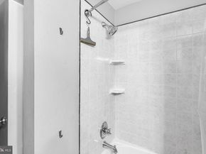 315 New Street 412, Philadelphia PA 19106