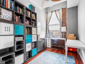 315 New Street 412, Philadelphia PA 19106