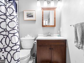 315 New Street 412, Philadelphia PA 19106