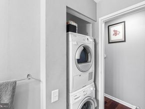 315 New Street 412, Philadelphia PA 19106