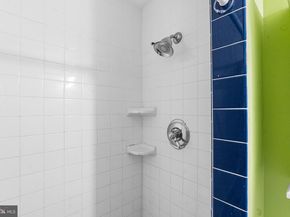 315 New Street 412, Philadelphia PA 19106