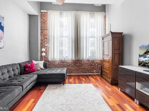 315 New Street 412, Philadelphia PA 19106