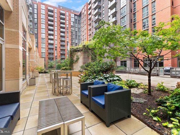 1025 1st Street SE 310, Washington DC 20003