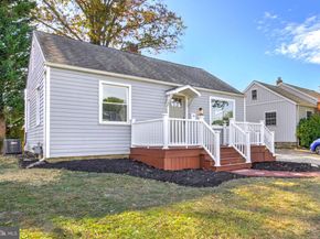 20 N Martin Lane, Norwood PA 19074