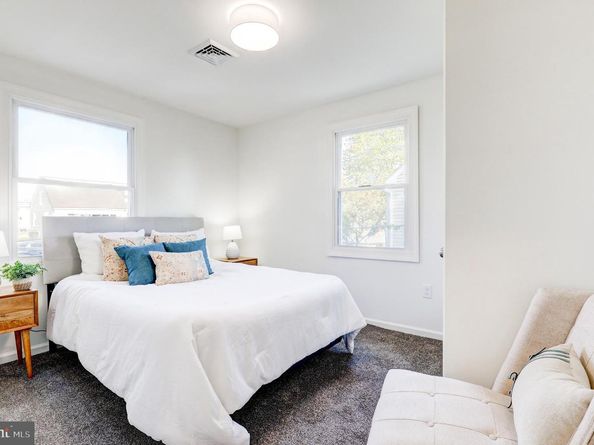 20 N Martin Lane, Norwood PA 19074