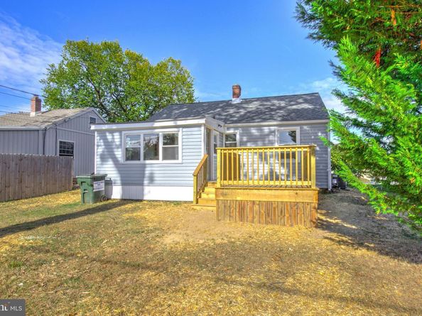 20 N Martin Lane, Norwood PA 19074