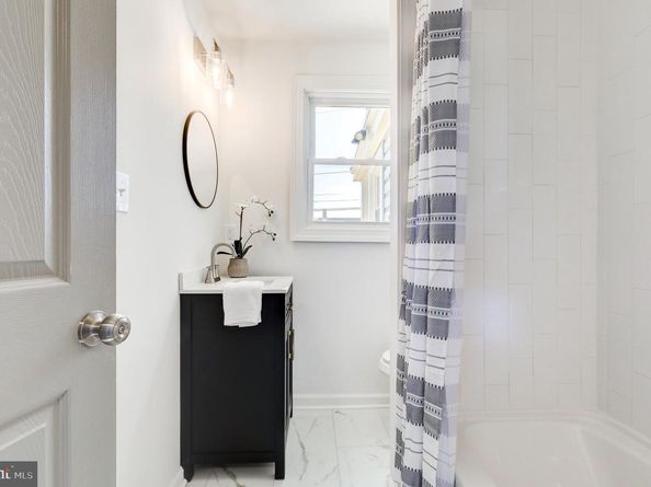 20 N Martin Lane, Norwood PA 19074