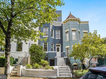 2015 Flagler Place NW