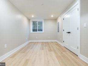 512 Manton Street, Philadelphia PA 19147