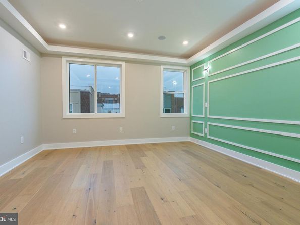 512 Manton Street, Philadelphia PA 19147