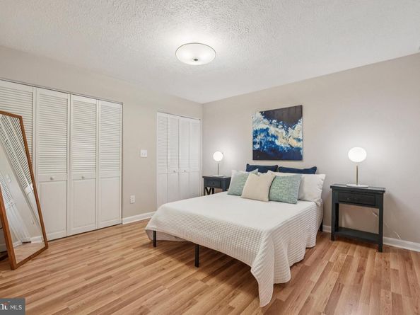 1172 Foxhound Court, Mclean VA 22102
