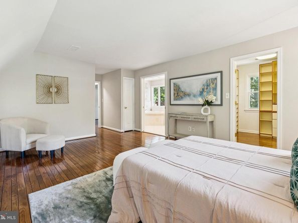 1172 Foxhound Court, Mclean VA 22102