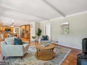 1172 Foxhound Court, Mclean VA 22102